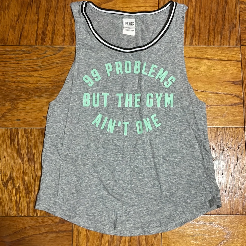 💖Super cute 💖 adorable 💖 Victoria's Secret PINK 💖 PINK 💖 tank top 💖 EUC 💖